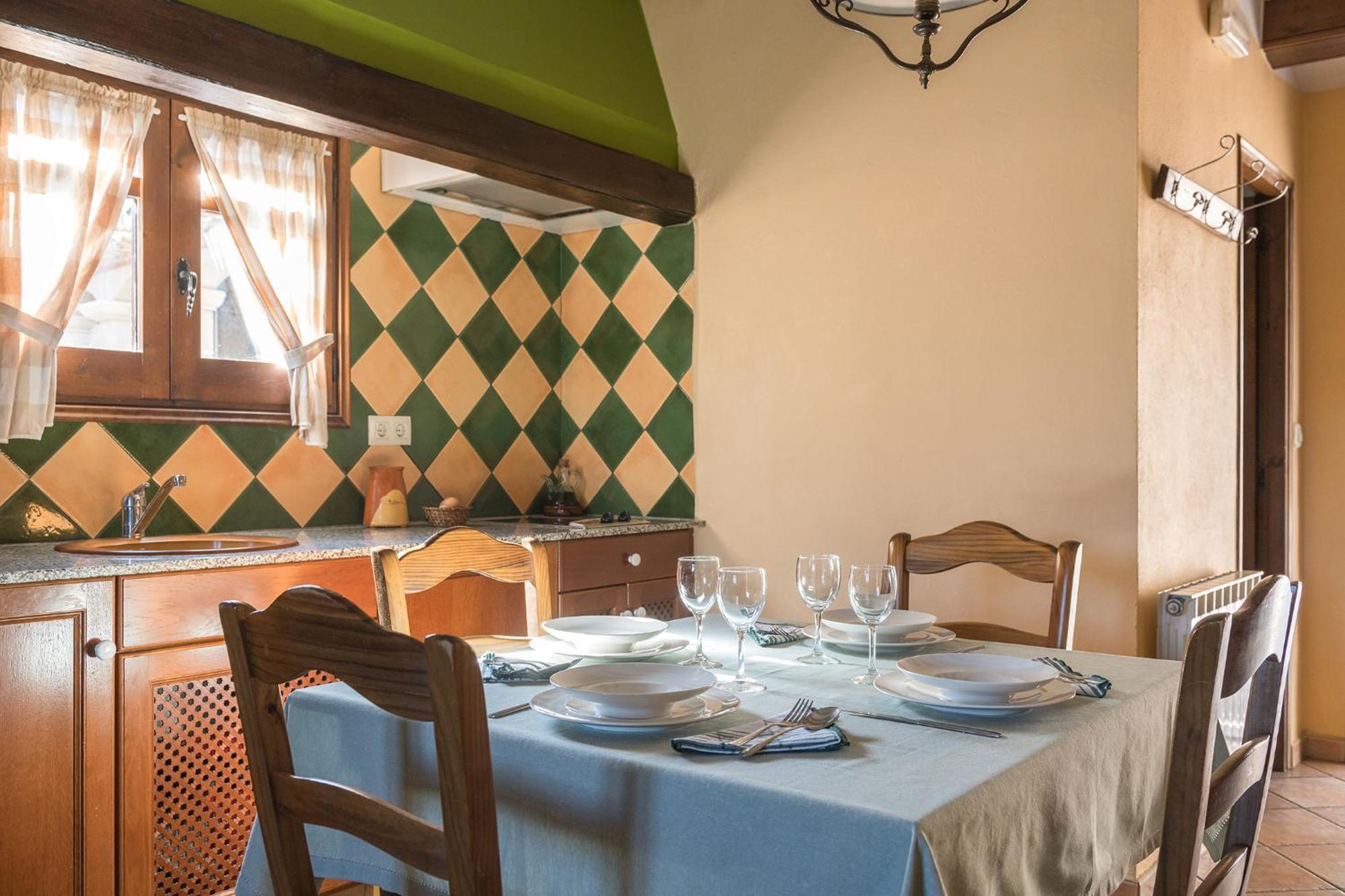 Cal Carulla Guest House L'Astor Екстериор снимка